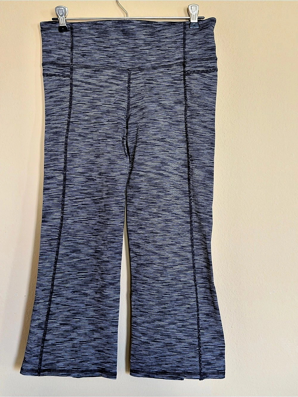 Athleta Flare Leggings in Blue & Black Size Medium Like New
